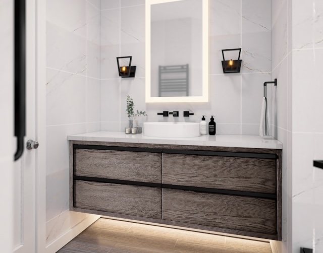 Design Meets Function: How Modern Style Construction Remodels Bathrooms for Luxury and Practicality
